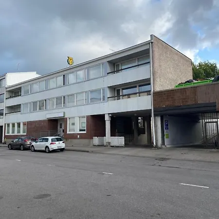 Apartamento Moderni Huoneisto Salon Keskustassa *