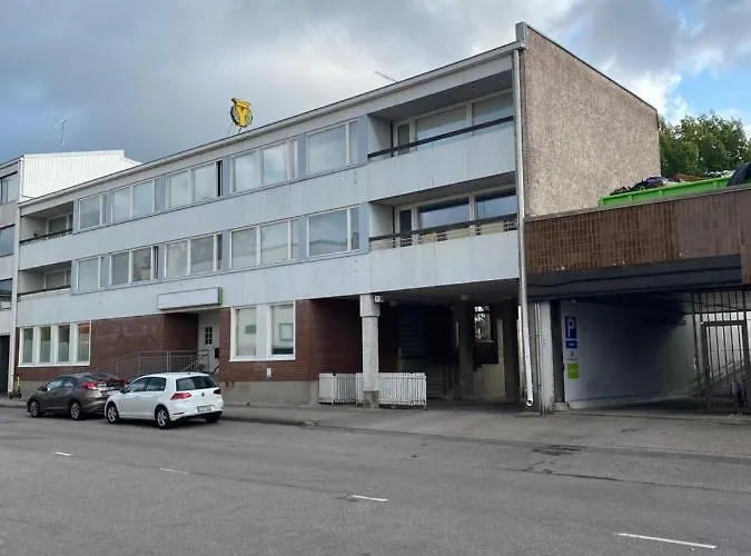 Lejlighed Moderni Huoneisto Salon Keskustassa *